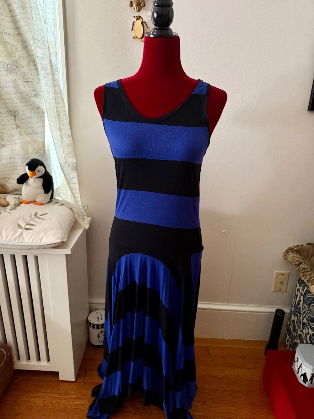 Caslon Wms long Blue Black Striped Sleeveless Dress size Med